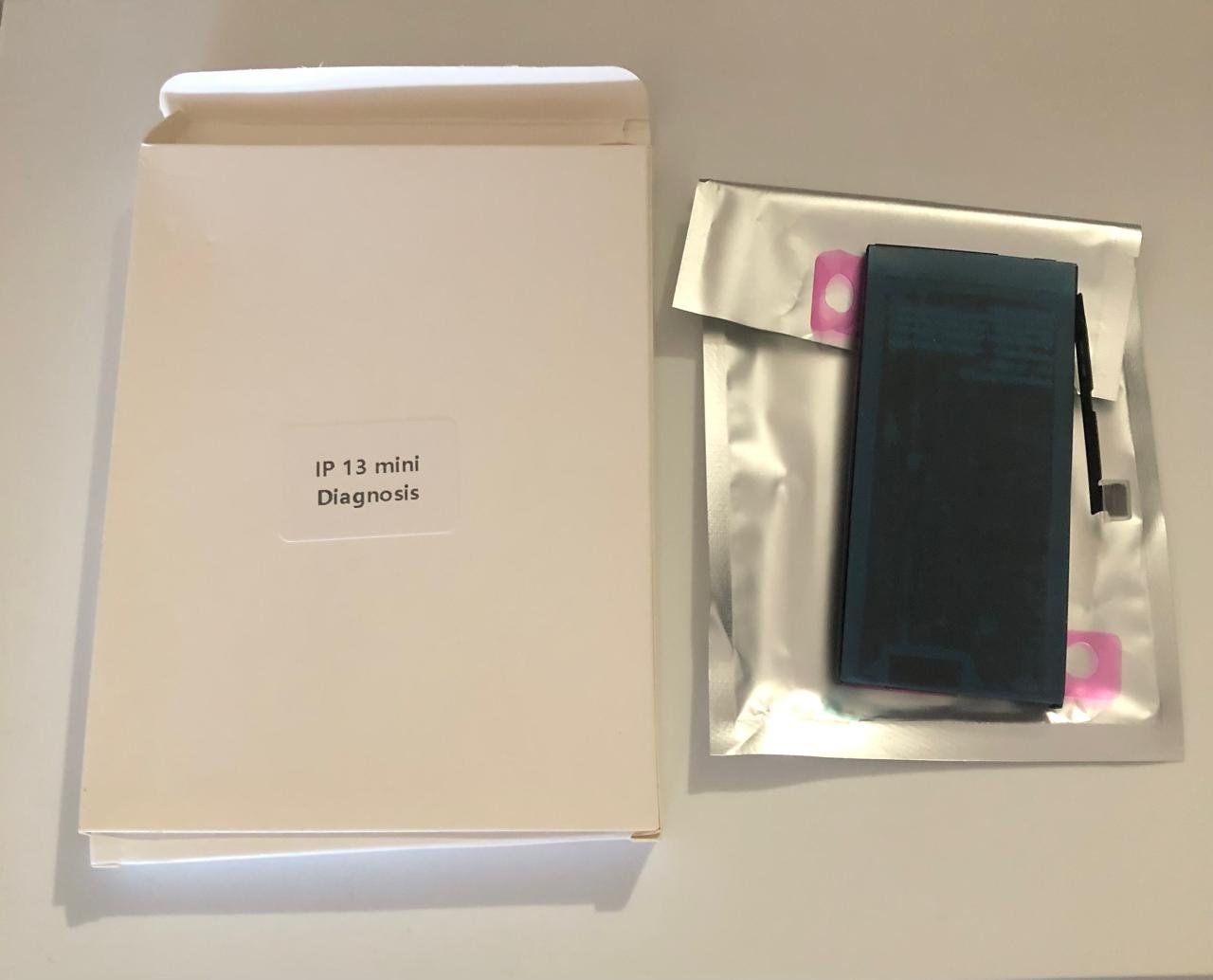 Apple Akkus: Battery Iphone 13 Mini Diagnostic – Neu und originalverpackt aus Leukerbad von mig_8bbp