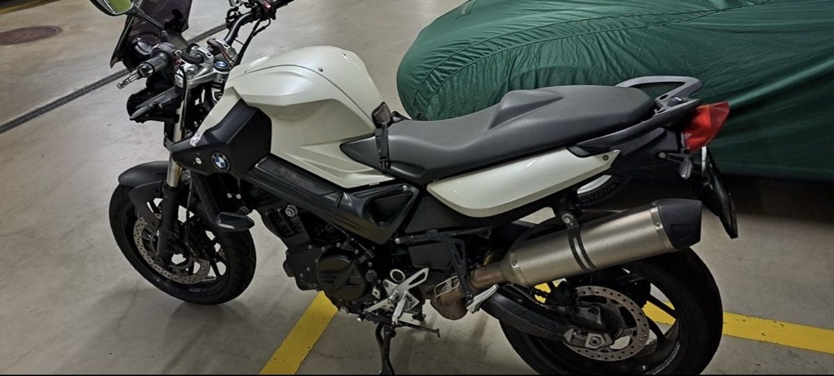 BMW Strada: Motorrad BMW F800R  – Usato da St.Gallen venduto da Nofe 1