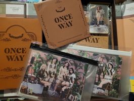 Twice Season's Greetings 2022