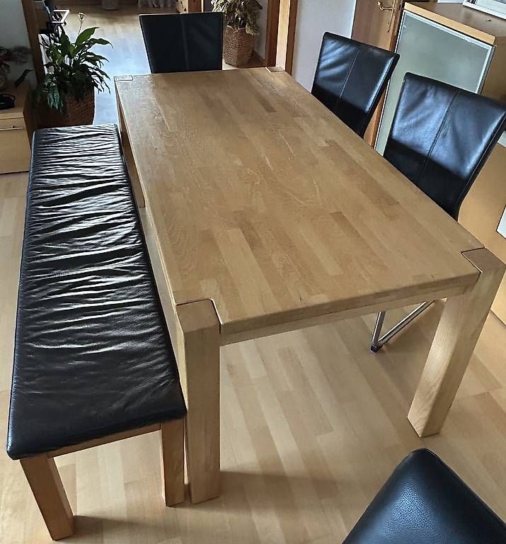 Tavoli: Esstisch Buche mit Bank & Stühlen – Usato da Winterthur venduto da PeMaWin