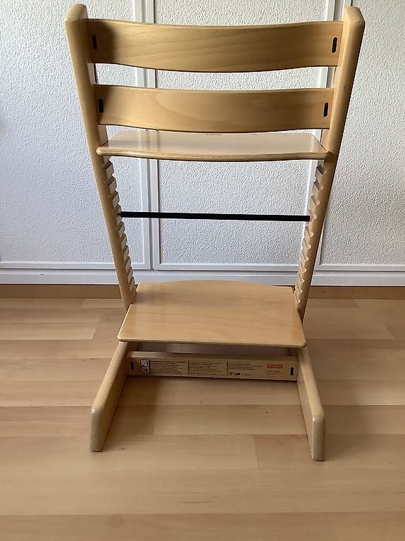 Hochstühle: Stokke Kinderstuhl, Buche – Gebraucht aus Winterthur von PeMaWin 1