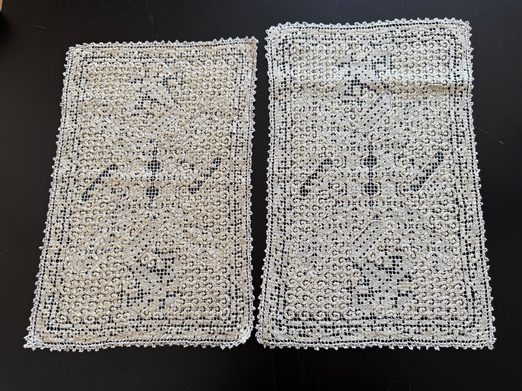 Altra biancheria da tavola: Vintage Deckchen/Tischsets, Handarbeit, Winter-Look! – Usato da Erstfeld venduto da Mario_boe0