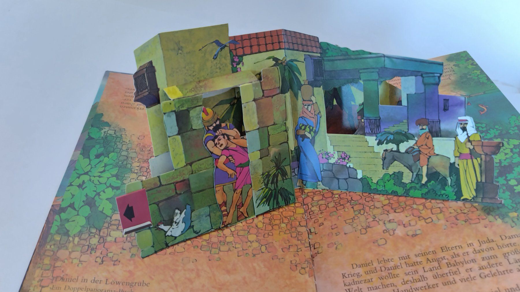 Bücher: Pop-Up Buch / Daniel in der Löwengrube / Doppelpanorama – Gebraucht aus Bellach von JingleJerry 8