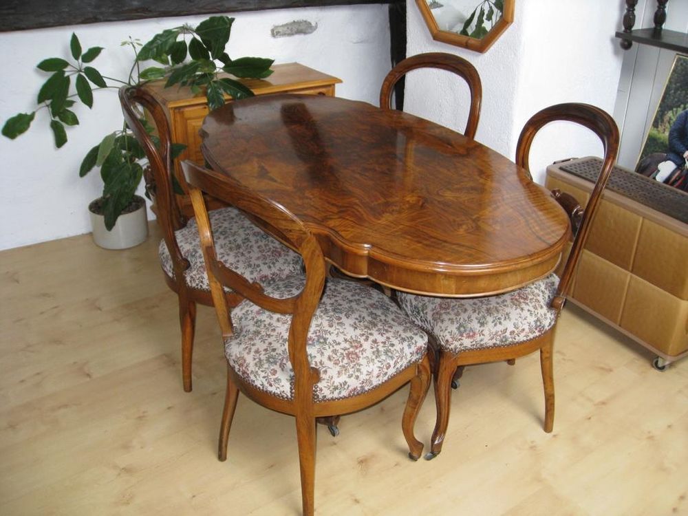 A Vendre Une Table Et 4 Chaises Louis Philippe | Kaufen Auf Ricardo