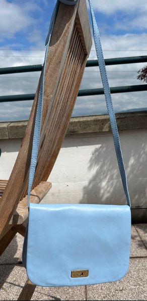 Taschen: Handtasche hellblau – Gebraucht aus Altendorf von am9j_nt