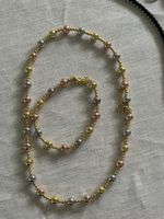 Collier de perles trois couleurs ✨ Élégant et unique!