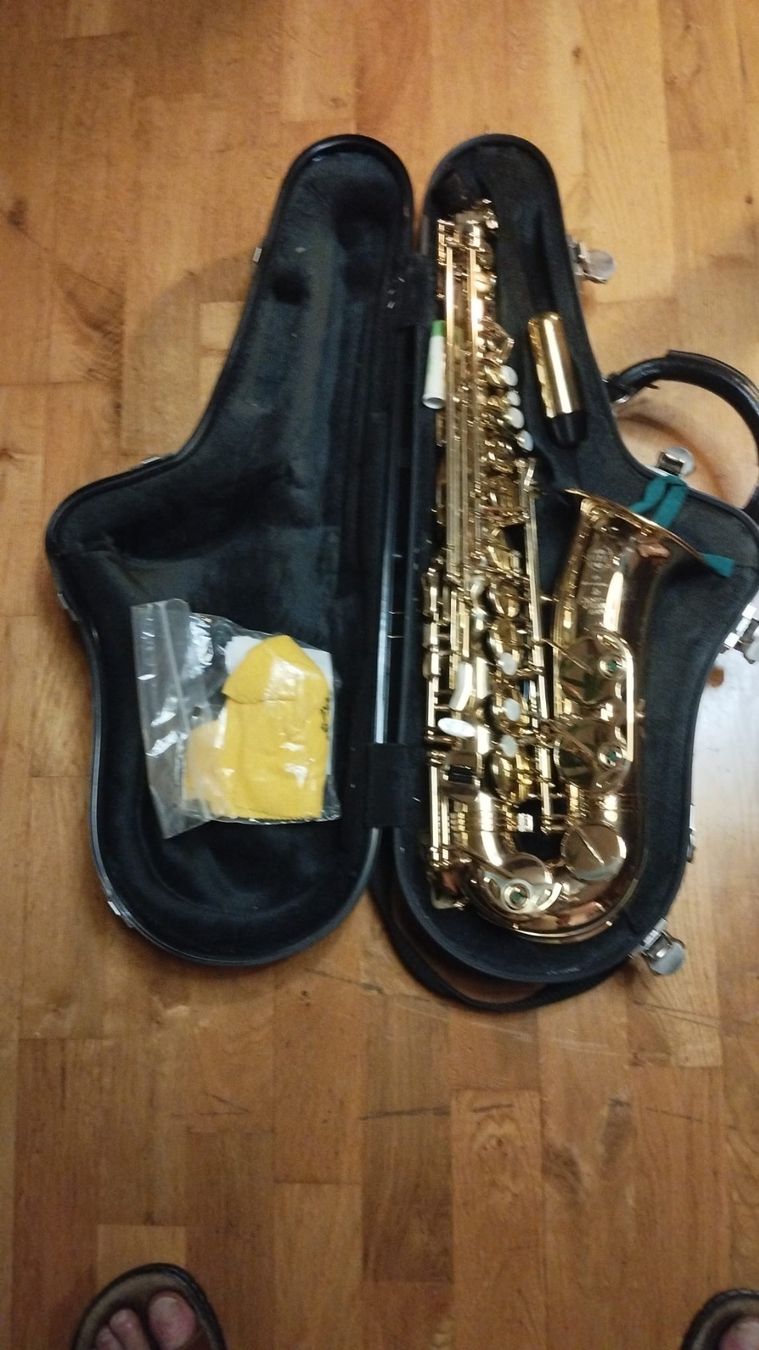 Strumenti musicali: Saxophone – Usato da Couvet venduto da Jonalphy7 4