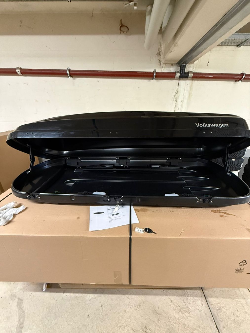 Dachboxen: VOLKSWAGEN DACHBOX 340 L – Gebraucht aus Brügg BE von AMAG_Biel 4