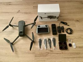 DJI Mavic 3 Classic mit RC Fernsteuerung