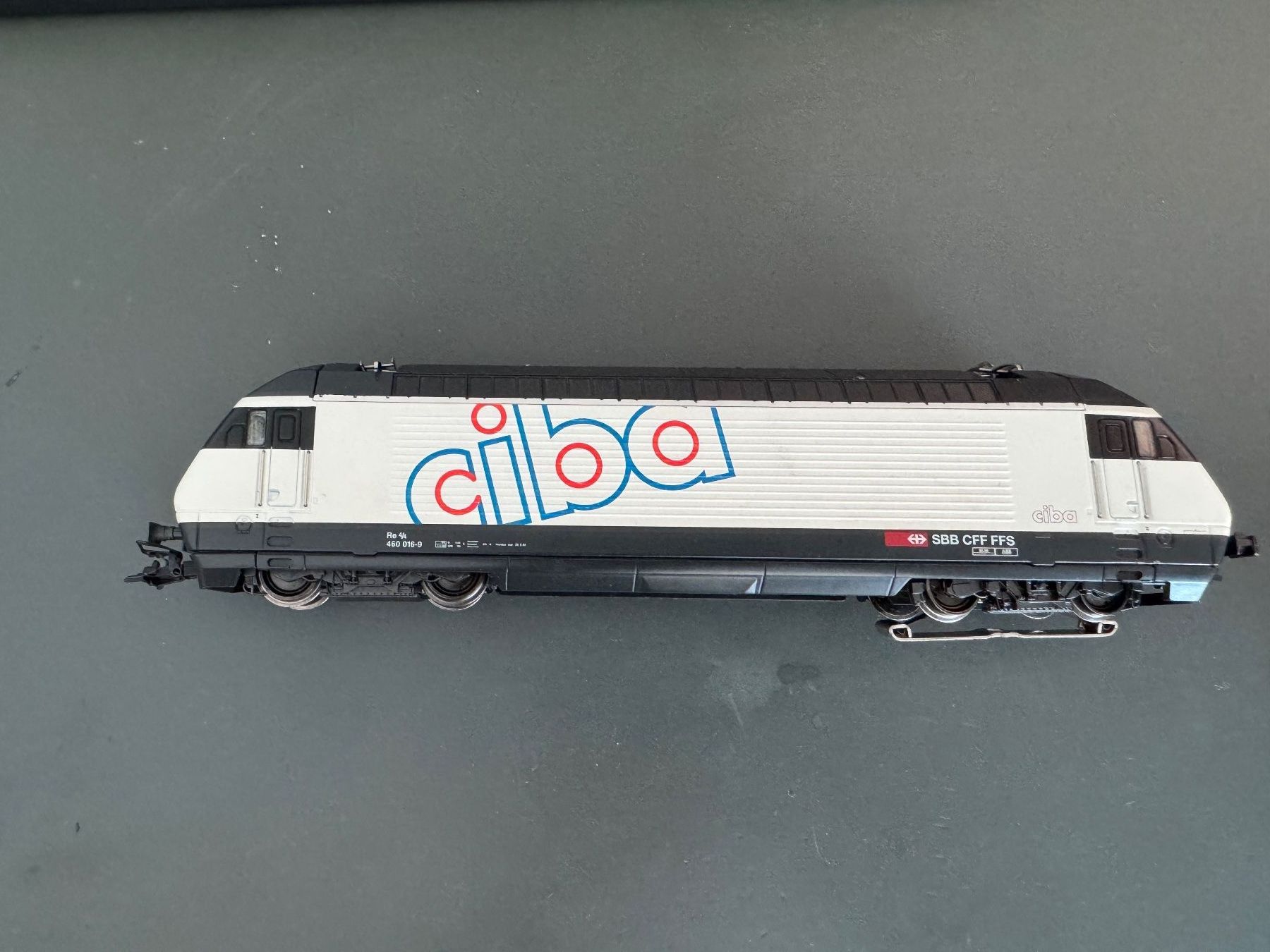 Märklin Trains électriques: Märklin 8350 Re 460 Ciba Umbau digital ESU LokPilot 5 – D'occasion à Köniz par Henebe 1