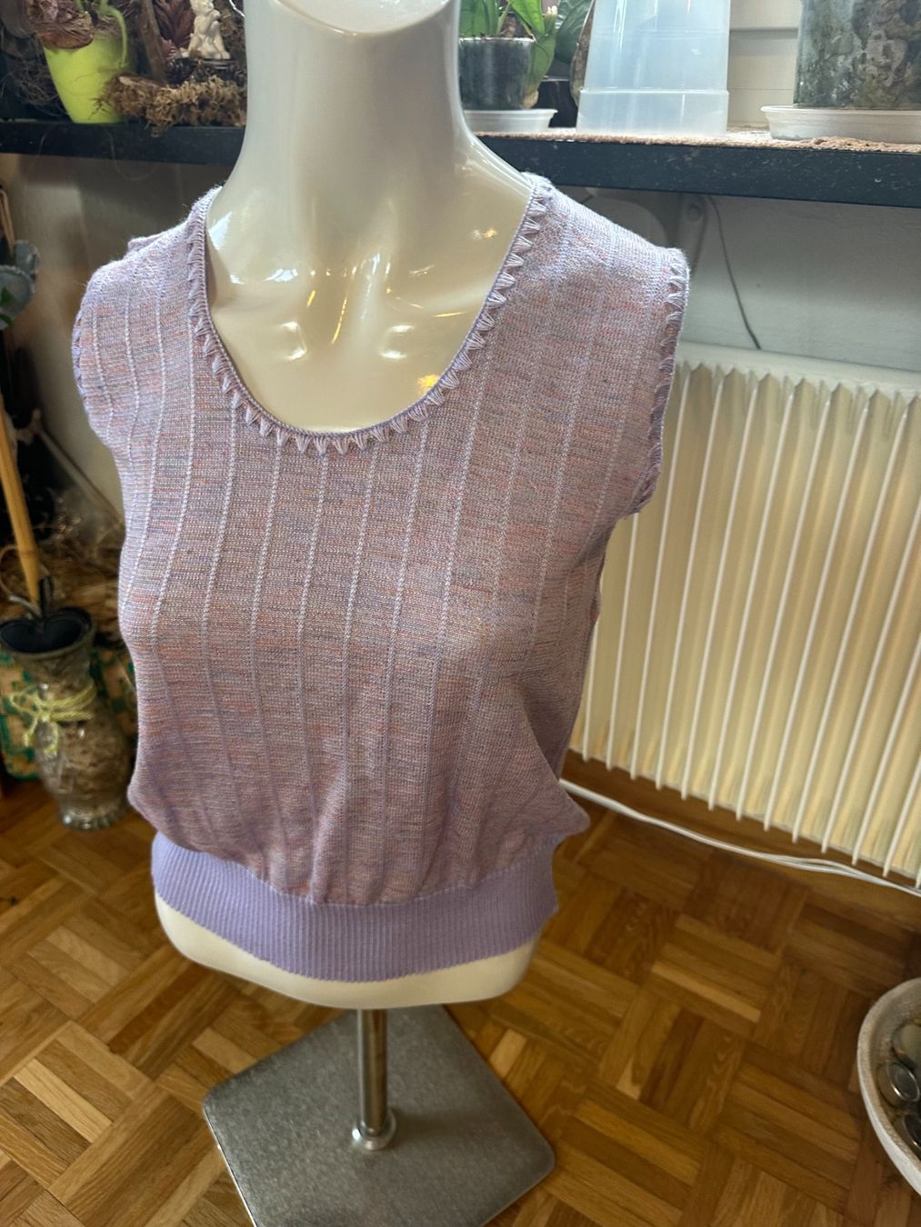 Pulls & Sweat-shirts: Debardeur – Neuf (Voir description) à Balsthal par dasesaro
