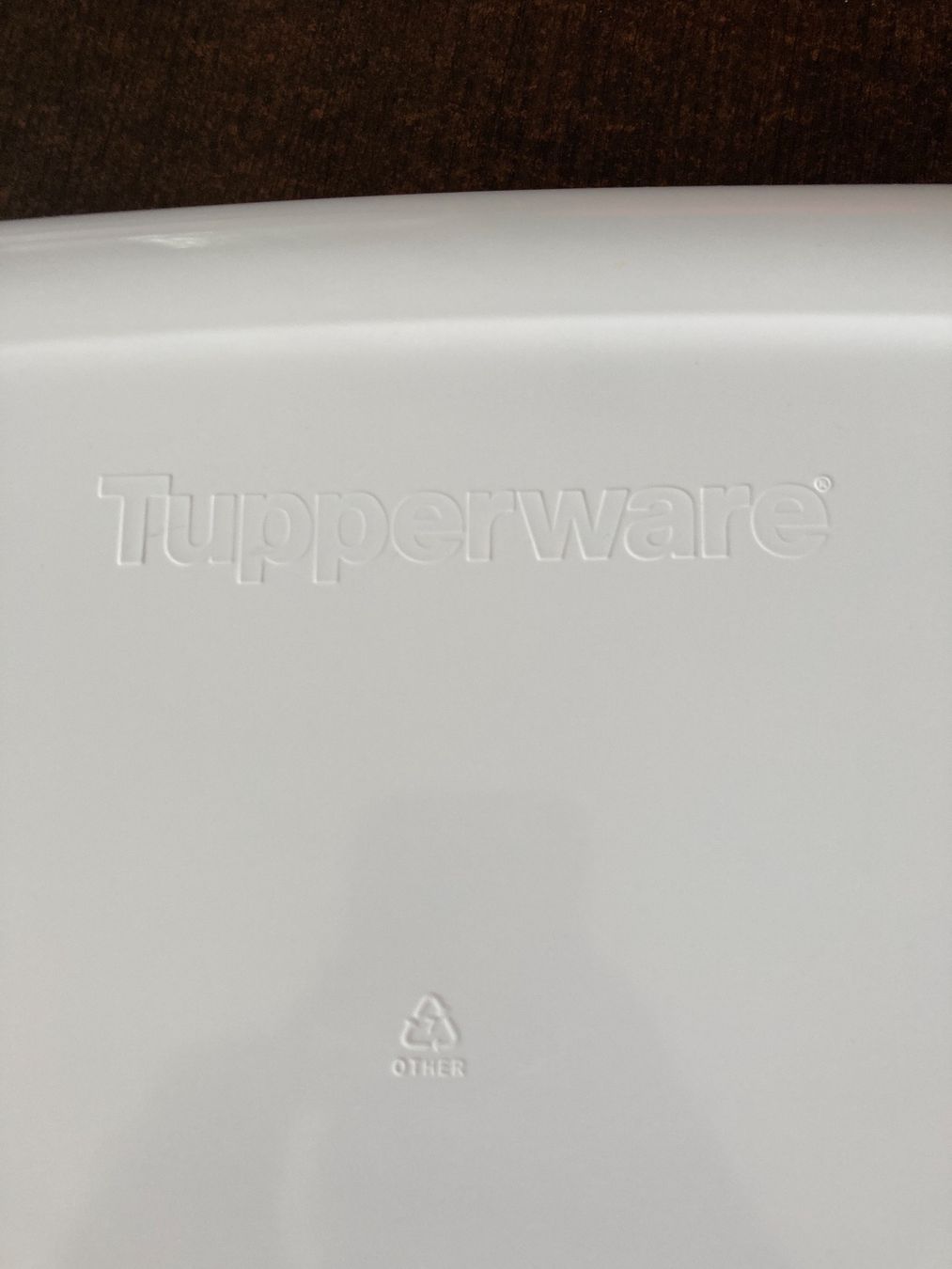 Tupperware Recipients et similaires: Plateau Tupperware – D'occasion à Domdidier par qatar1973 1