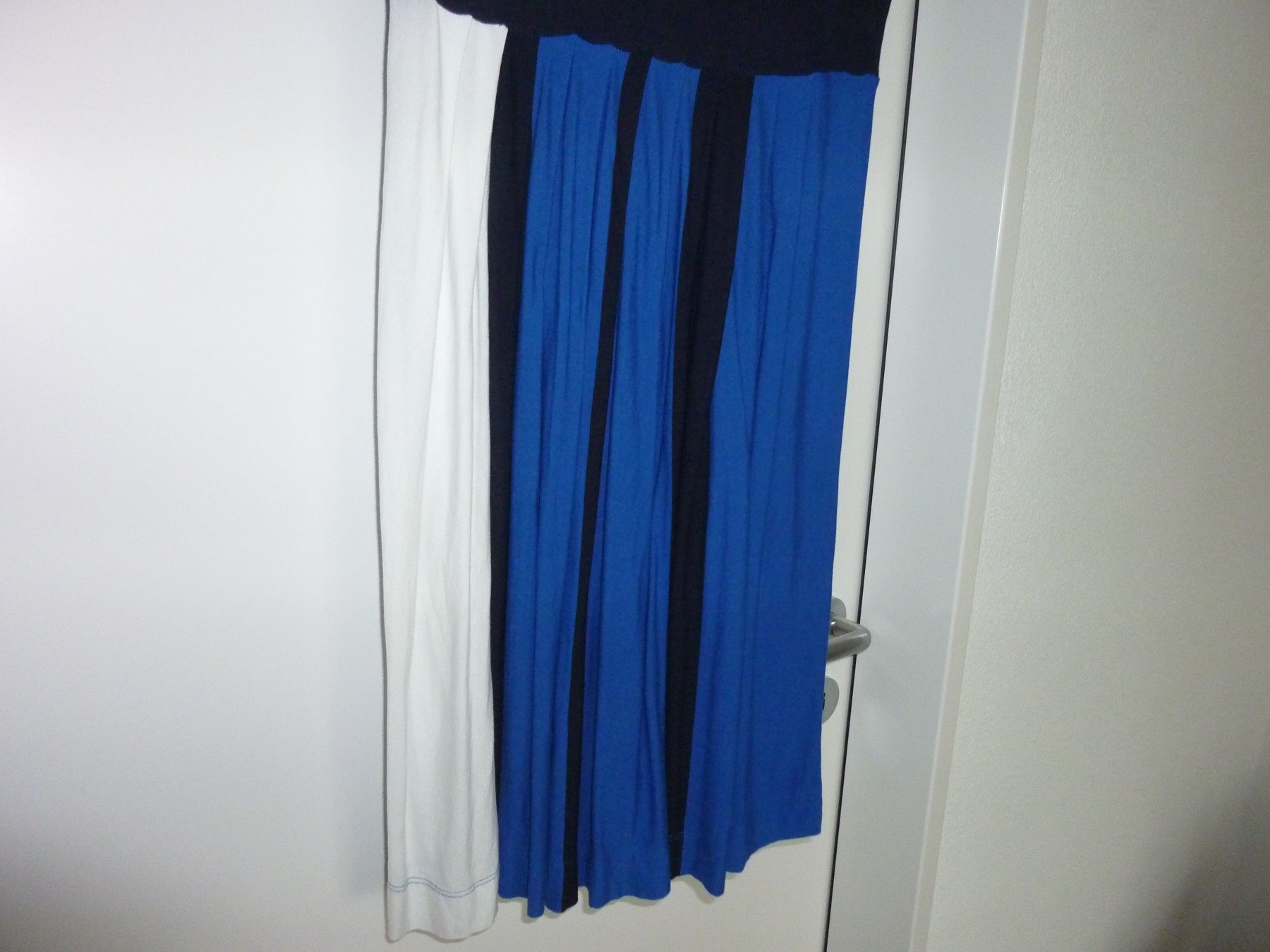 French Connection Kleider: French Connection dress, Size EU 38, Excellent condition – Gebraucht aus Zürich von ewat 2