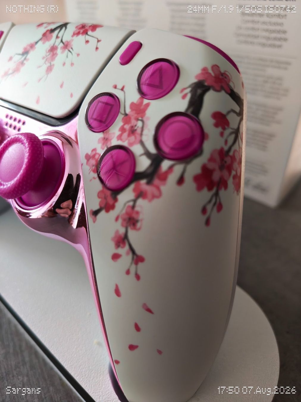 Sony Controller: PS5 DualSense Controller Sakura Design – Nuovo e nell'imballaggio originale da Sargans venduto da ver_ncy5 1