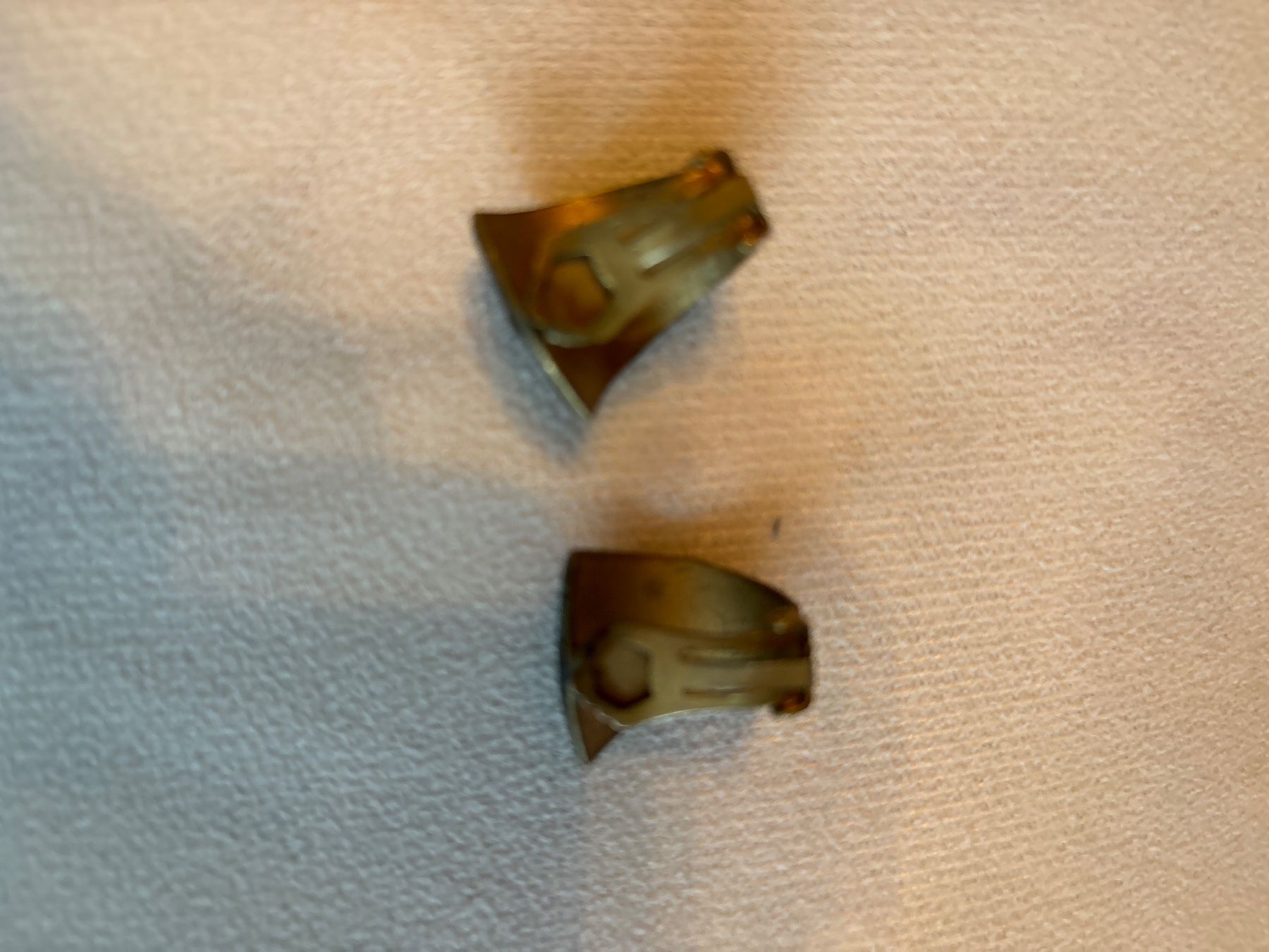 Ohrringe & -stecker: Vintage Ohrclips mit farbigen Glas Steine – Gebraucht aus Thun von Studi1974 1