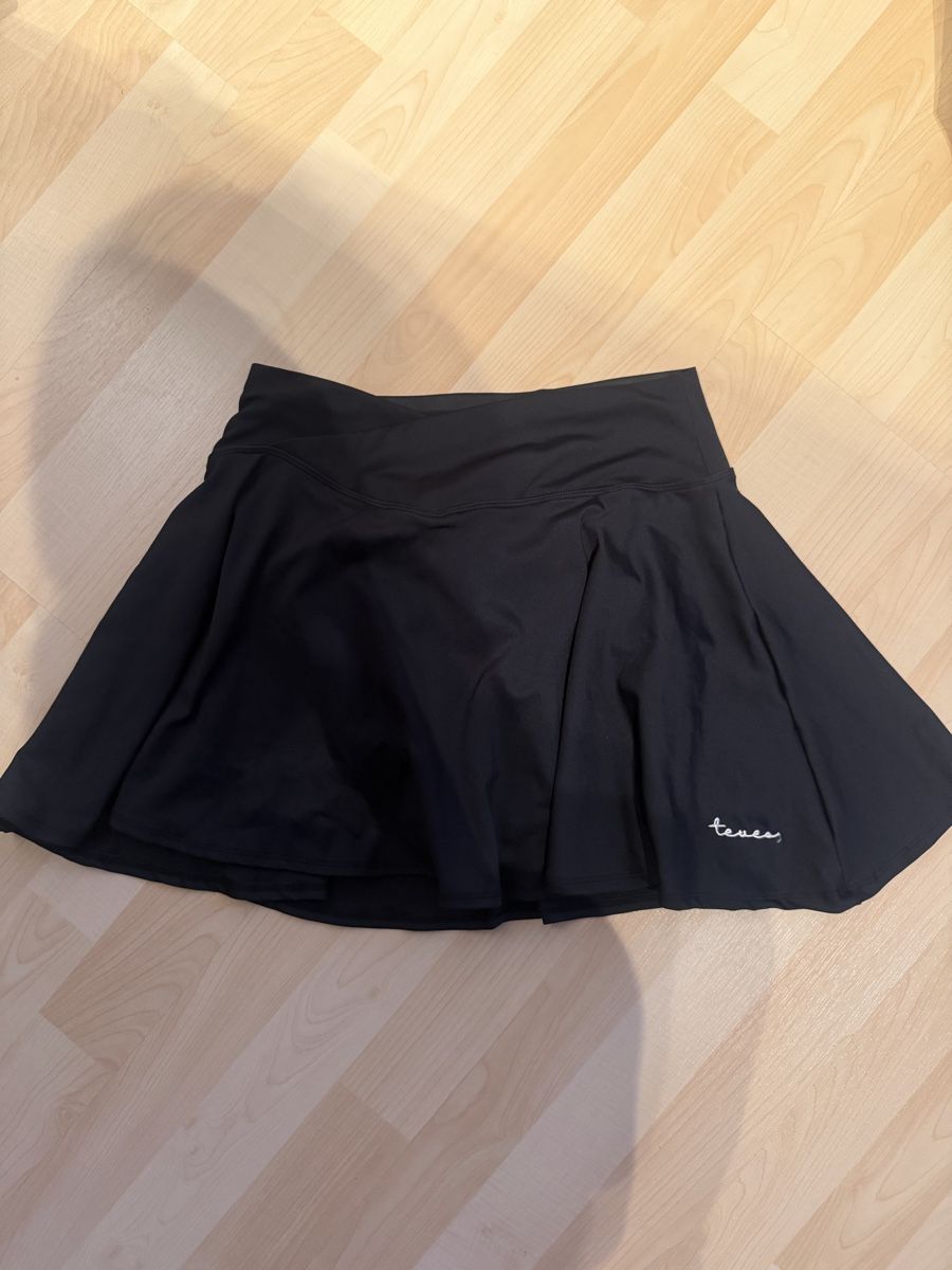 Röcke: Teveo Tennis skirt – Neu (gemäss Beschreibung) aus Thierachern von due_ls6w