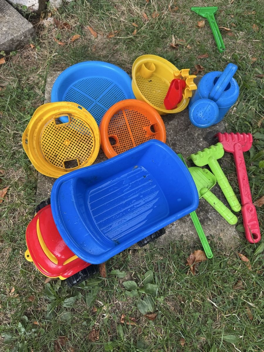 Sabbiera per bambini: Sandeli Teil – Usato da Seewen SO venduto da Muggi3