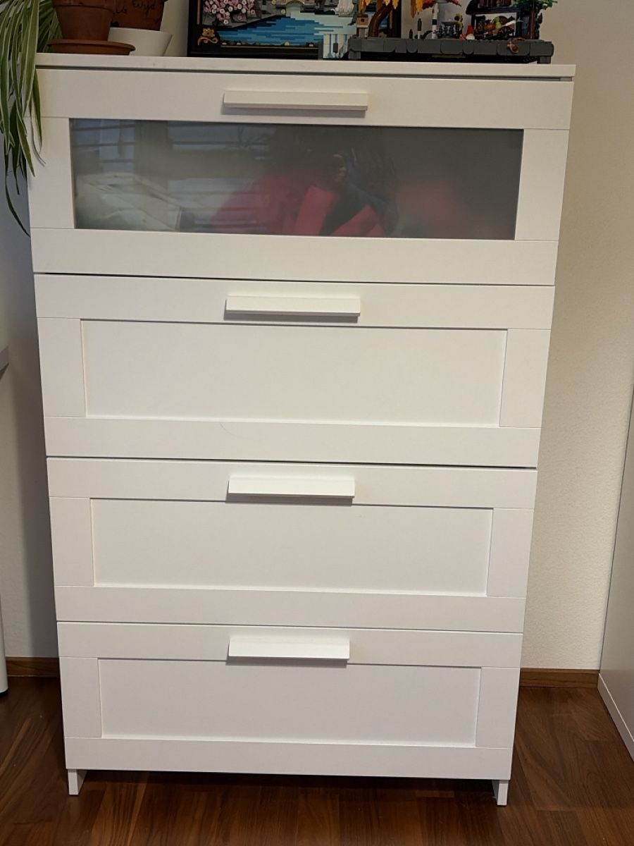 Ikea Kommoden: Kommode mit vier Schubladen – Gebraucht aus Oberwil BL von sucrine 3
