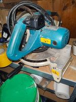 Gute Kappsäge von Makita