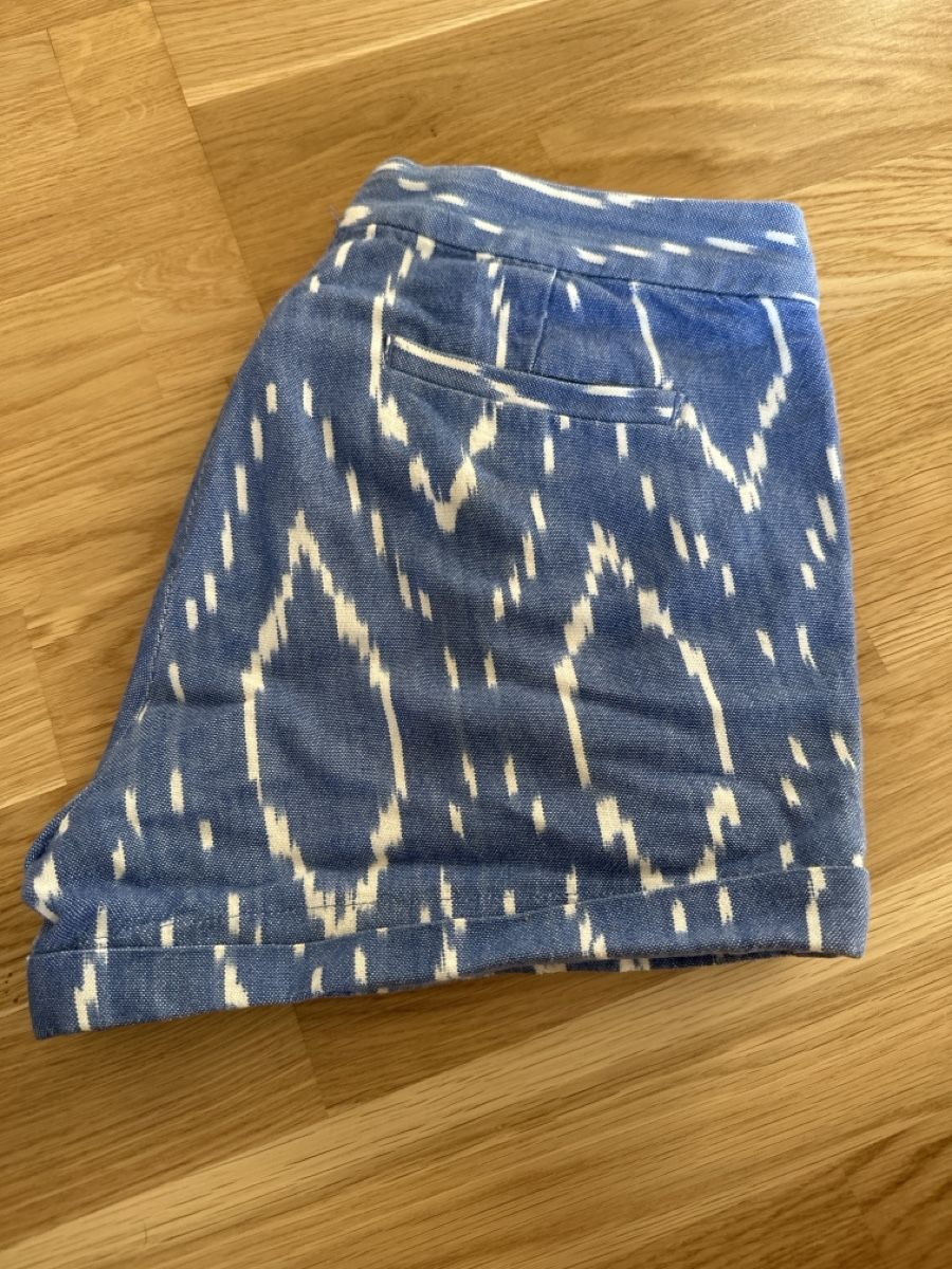 J.Crew Hosen: J. Crew Shorts Blue Ikat Pattern Size 00 – Gebraucht aus Zürich von and_hwf7 2