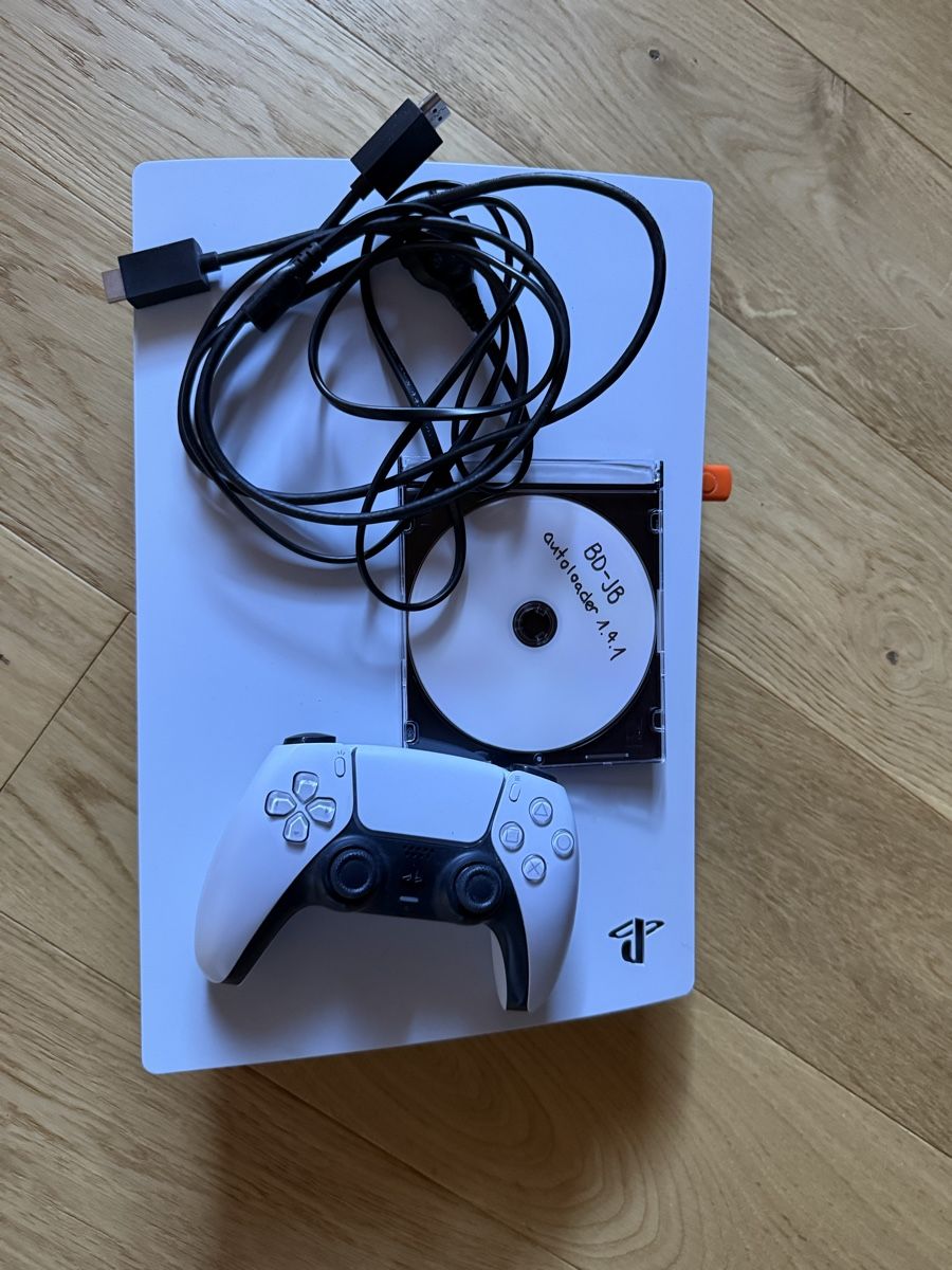 Sony Console: PS5 FW 12.00 – Usato da St.Gallen venduto da Joba3