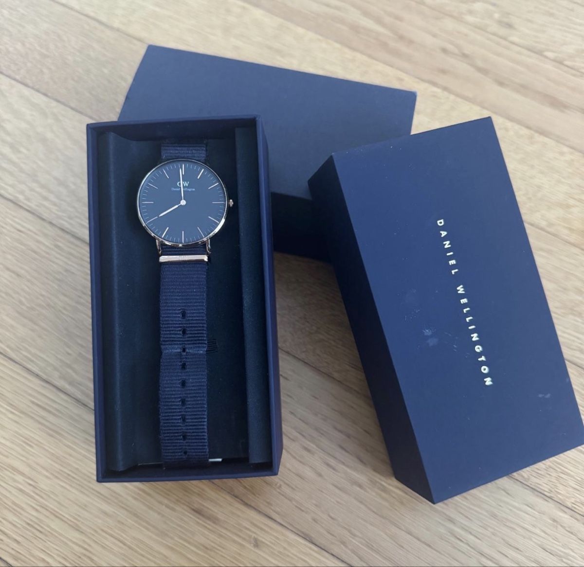 Daniel Wellington Orologi: Daniel Wellington Armbanduhr – Usato da Sursee venduto da giu_205