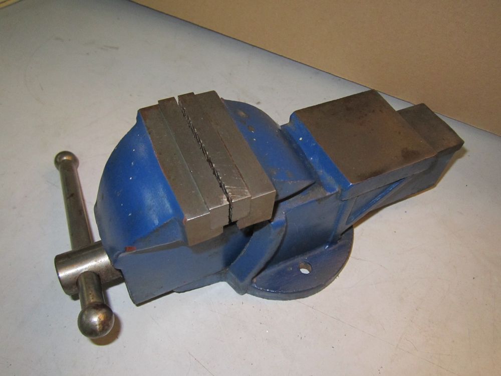 2-Achsen Maschinenschraubstock - Kippbar & Drehbar Mit 125mm Backenbreite