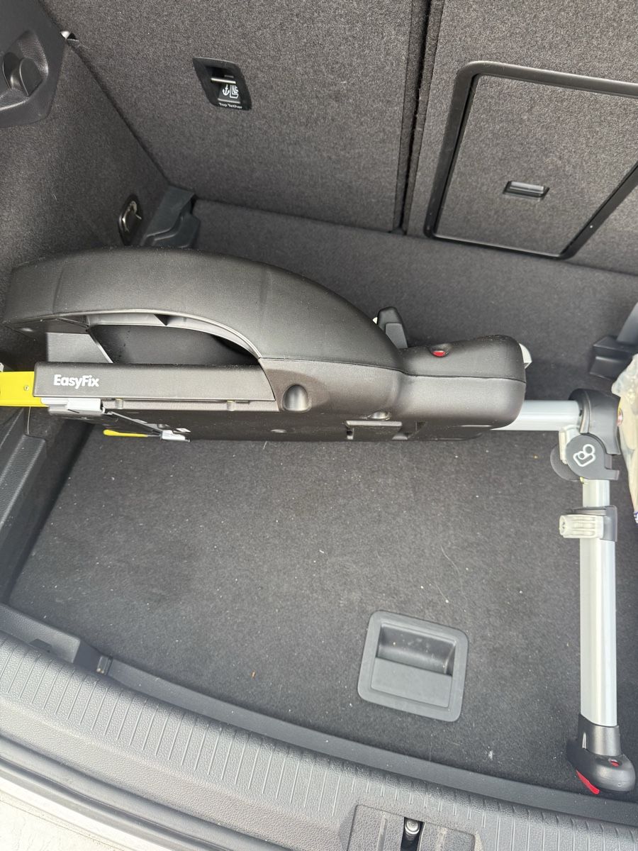Maxi-Cosi Seggiolini per auto: Maxi Cosi Isofix 0-13kg – Usato da Baar venduto da vanilla1991 1