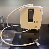Enagic LeveLuk K8 mit Zubehör