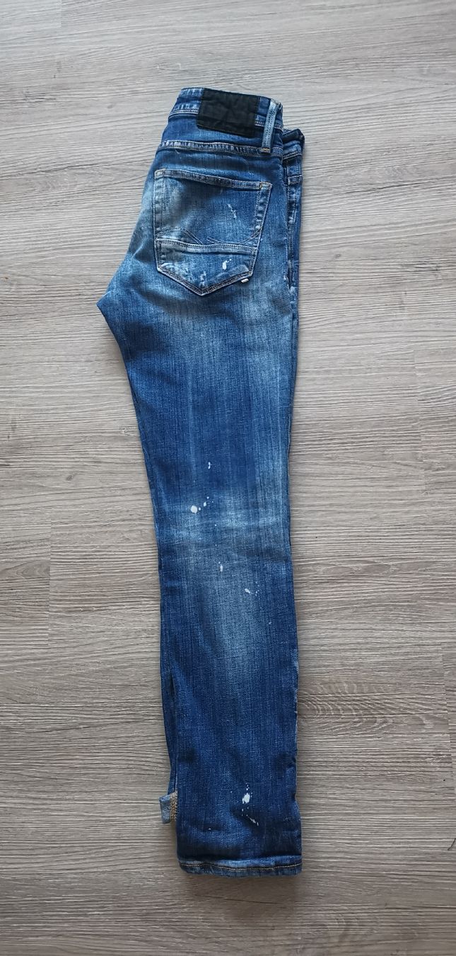 Lotti di vestiti: Marken Jeans gr. 36 – Usato da schaffhausen venduto da kucukaga 3