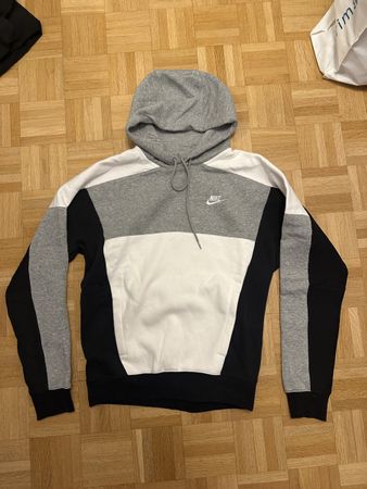 Sweet à capuche Nike 