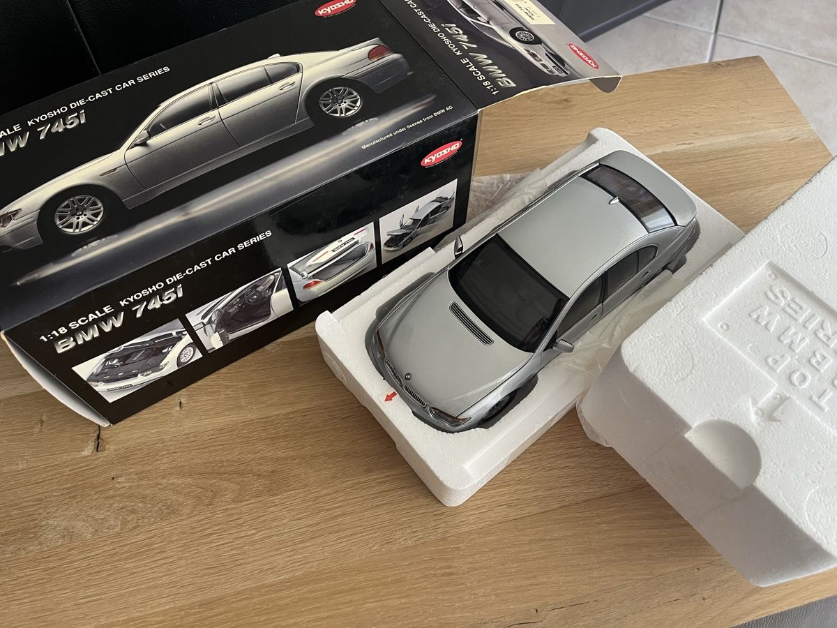 Kyosho Modellini d'auto: BMW 745i 1/18 Kyosho!! – Usato da Léchelles venduto da Mlinspiration 5