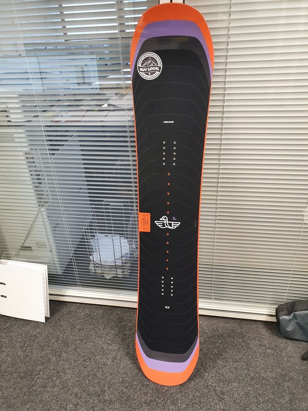 Boards: Snowboard Drake DF Pro 2025 155cm – Gebraucht aus Ebikon von Surfside-GmbH