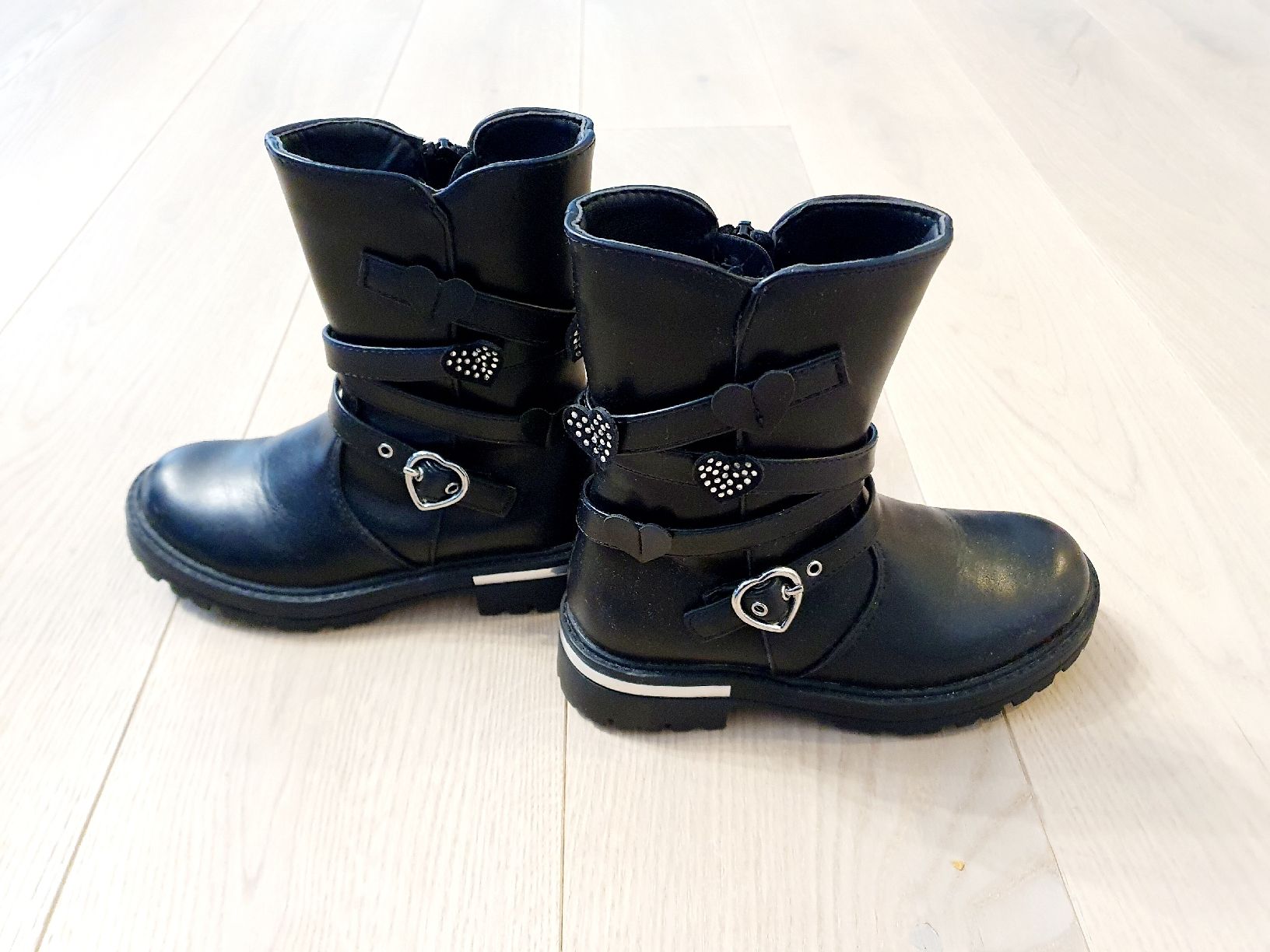 Schuhe für Mädchen: NWT schwarze Mädchen-Stiefel – Gr. 28 – Neu (gemäss Beschreibung) aus Baden von gme_x9g2