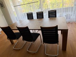 Esstisch mit sechs Stühlen Eiche Holz, neuwertiger Zustand