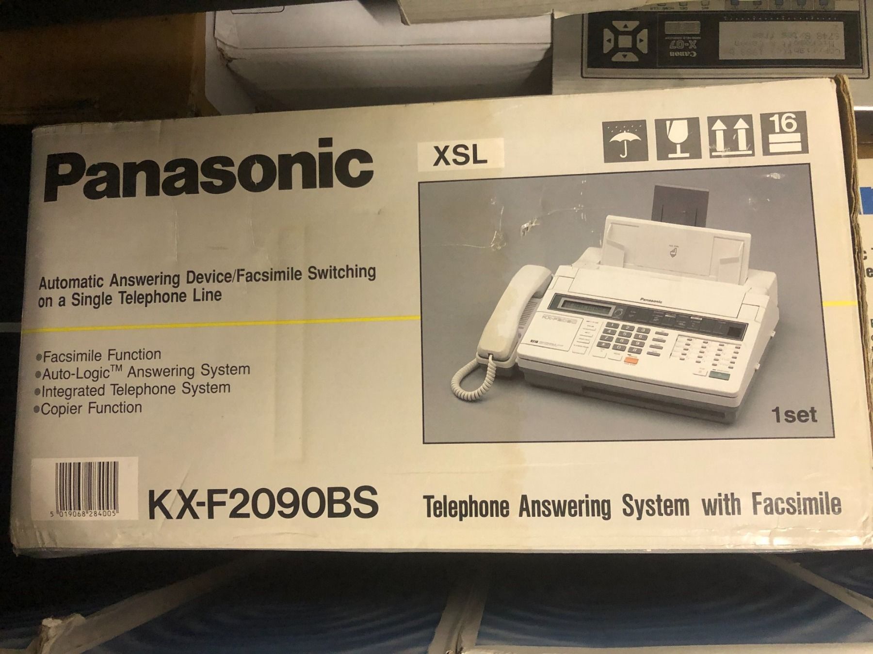 Panasonic Apparecchi Fax: Panasonic Kombigerät Fax Telefon Anrufbeantworter – Usato da Zürich venduto da Tivoli2 4