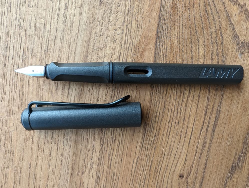 Lamy Safari Umbra Füller Feder M mit Tintenpatronen Kaufen auf Ricardo