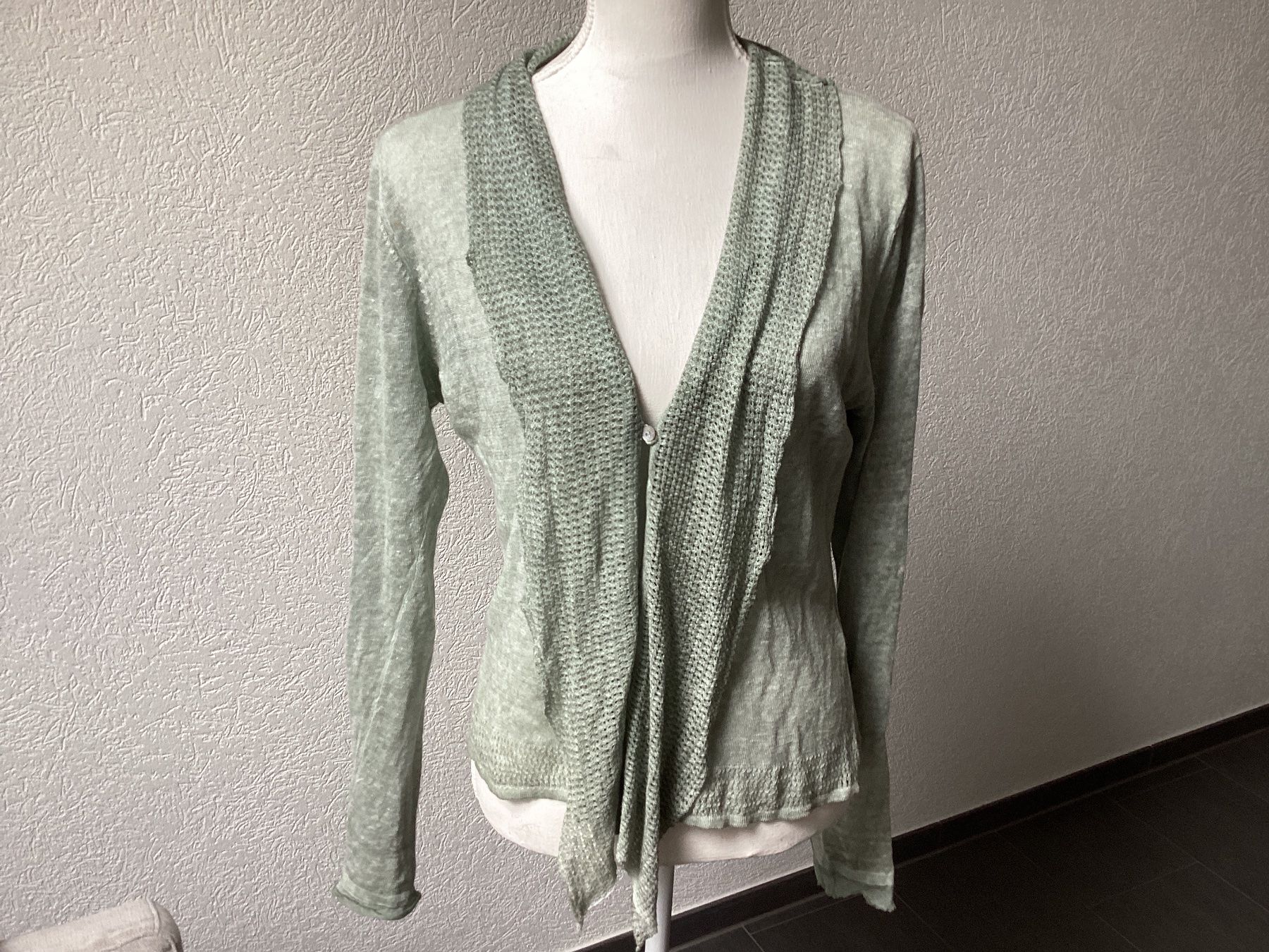 Nile Giacche: NILE wunderschönes Strickjacke Damen hellgrün Gr. S Leinen – Usato da Homberg b. Thun venduto da Homata 1