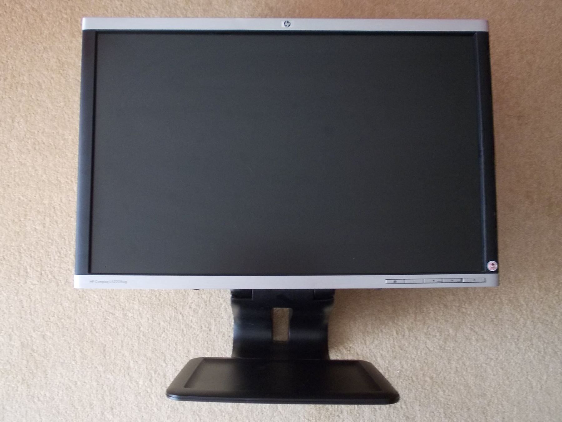 Compaq Monitor: Monitor HP Compaq LA 2205 wg – Usato da Engi venduto da Dies01