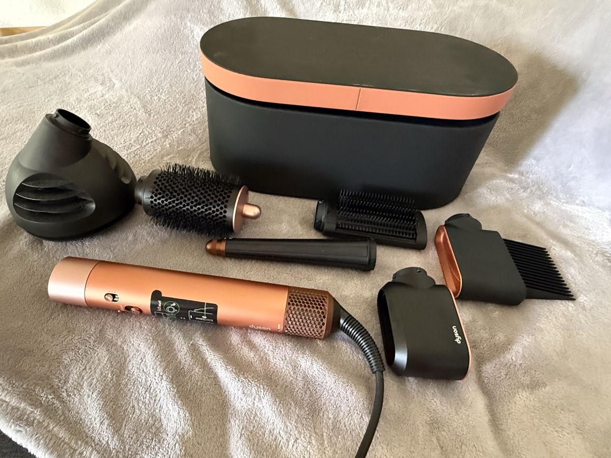 Dyson Asciugacapelli: Dyson Airwrap Co-anda 2x Curly+Coily – Usato da Bern venduto da Delamer 3