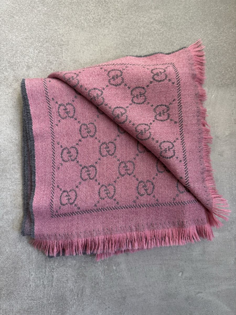 Gucci Foulard & Sciarpe: Gucci Schal – Nuovo (secondo la descrizione) da Liebistorf venduto da Sarahx3 2