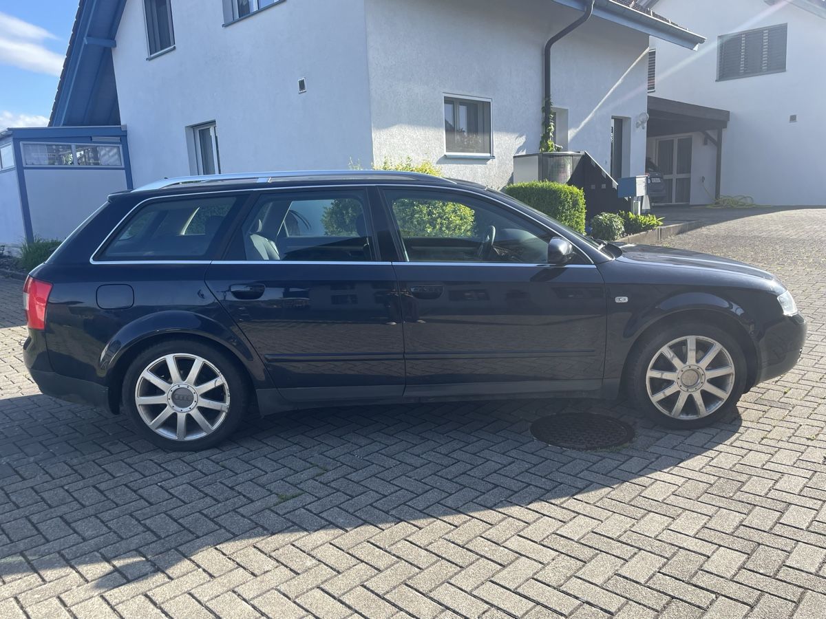 Audi Automobili: Audi A4 B6 3.0 V6 quattro 220ps – Usato da Oberönz venduto da lev_j57j 4