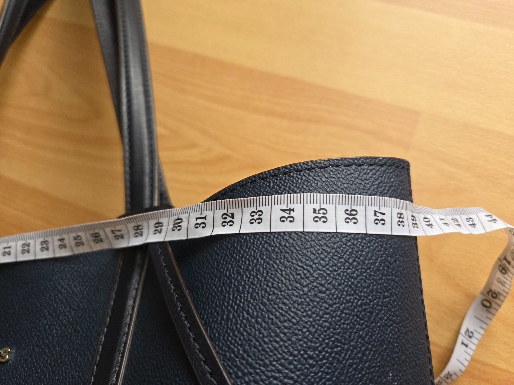 Michael Kors Sacs femmes: Michael Kors Tasche Shopper – D'occasion à Bazenheid par Mermaid07 8