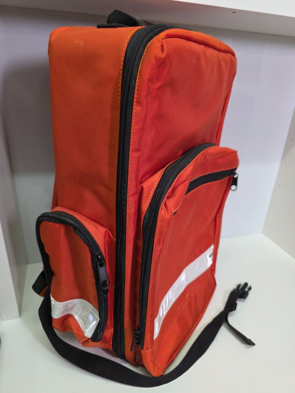 Medizinische Geräte: Söhngen Notfallrucksack Rettungsrucksack mit Inhalt – Gebraucht aus Herisau von Dinge-in-Bewegung 1