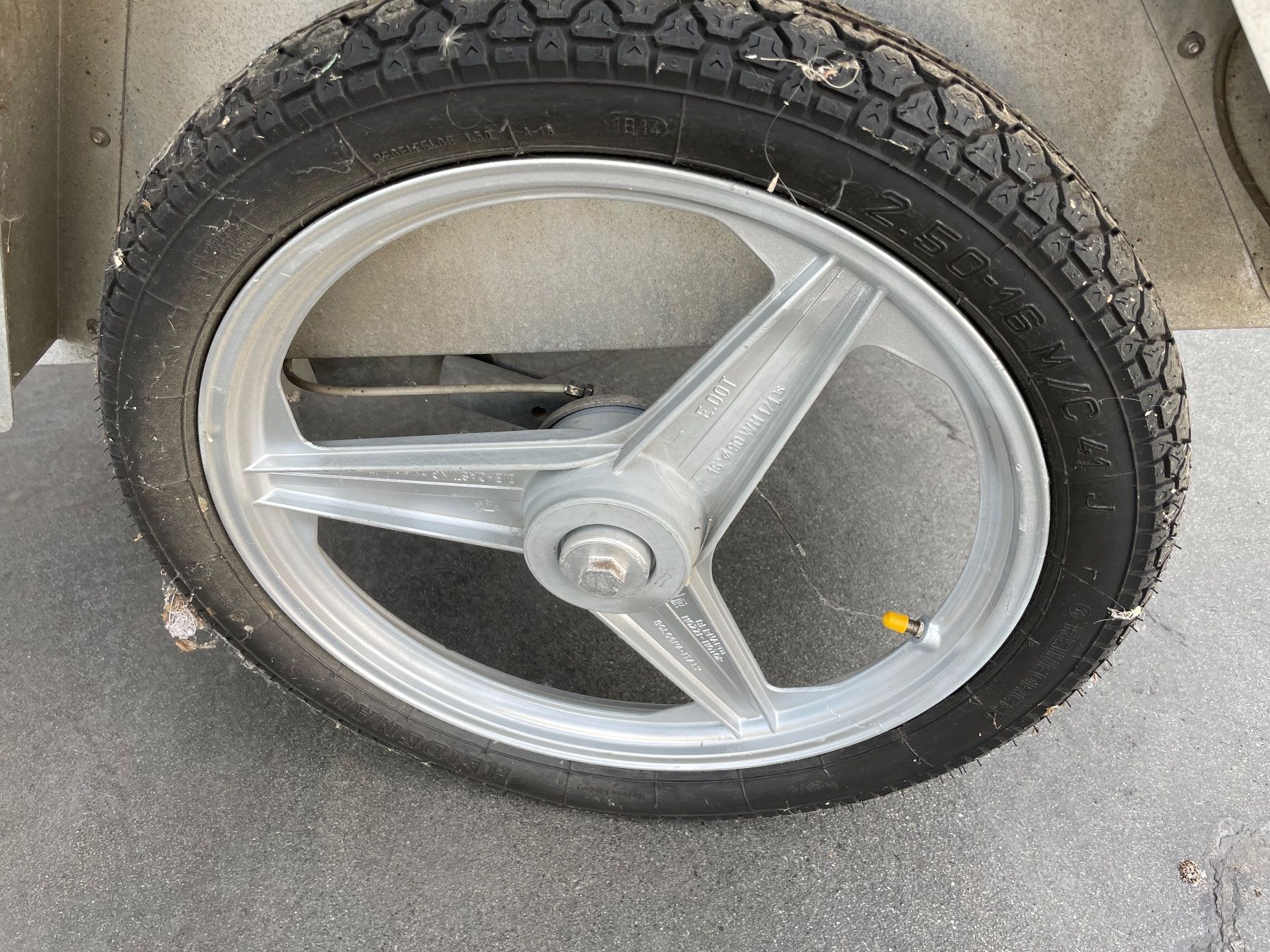 Anhänger: Postanhänger Velo- oder Töfflianhänger – Gebraucht aus Beinwil am See von Skandi0 5