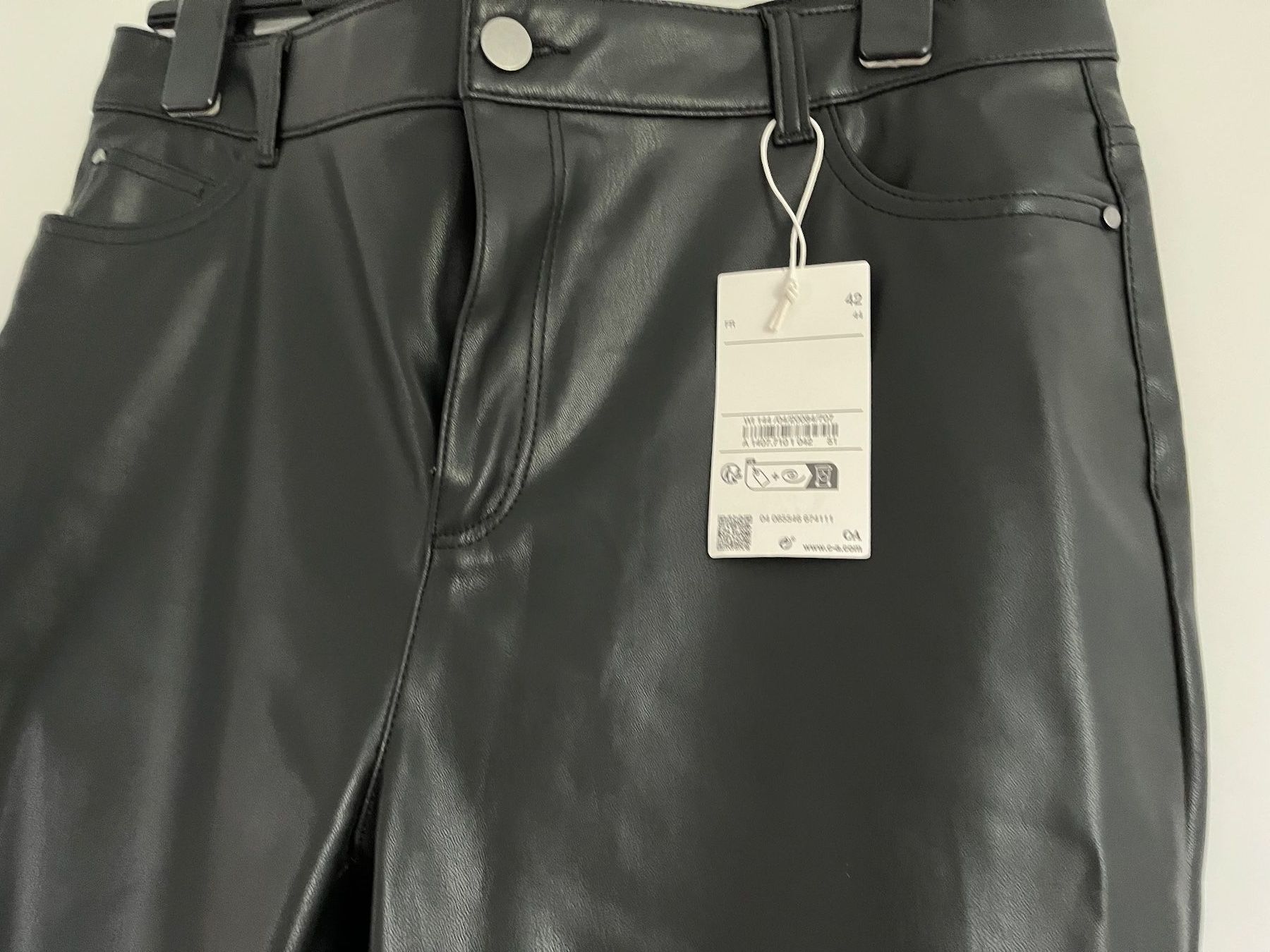 C&A Pantaloni: Lederimitathose /// 42 /// C&A – Nuovo (secondo la descrizione) da Brittnau venduto da Zofigerin 1