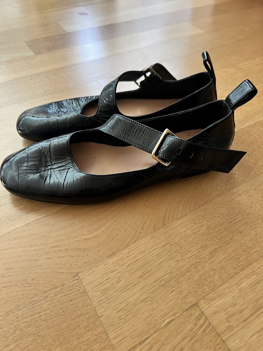 Arket Scarpe da donna: ARKET Ballerina Gr. 37 – Usato da Basel venduto da fra_np7m 2