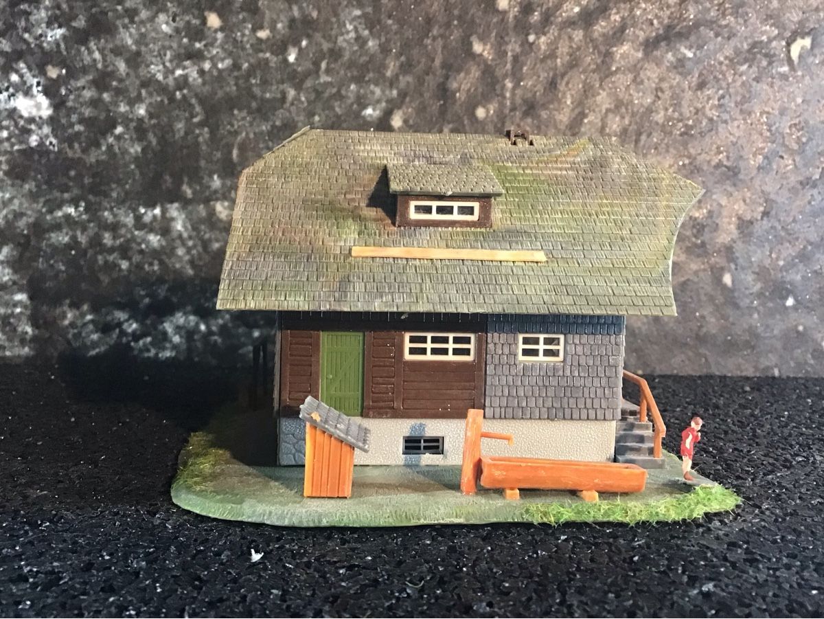 Kit di modellismo & Modellini statici: MODELL GEBÄUDE HAUS – Usato da Männedorf venduto da Spezial-Modelle 2