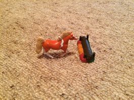 EMPIRE 1996 Minifigur PFERD inkl. Hindernis