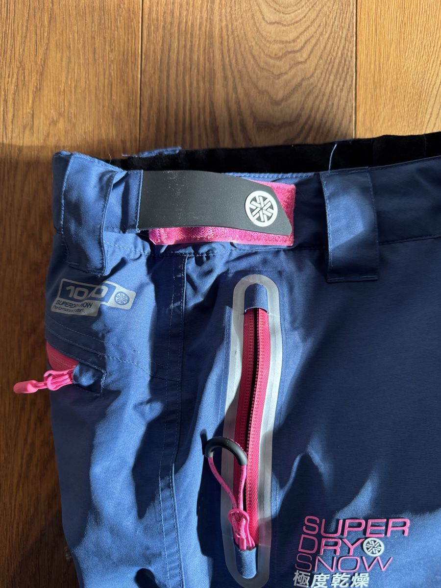 Superdry Pantalons: Superdry Skipants – D'occasion à Roggwil BE par lffcb 3